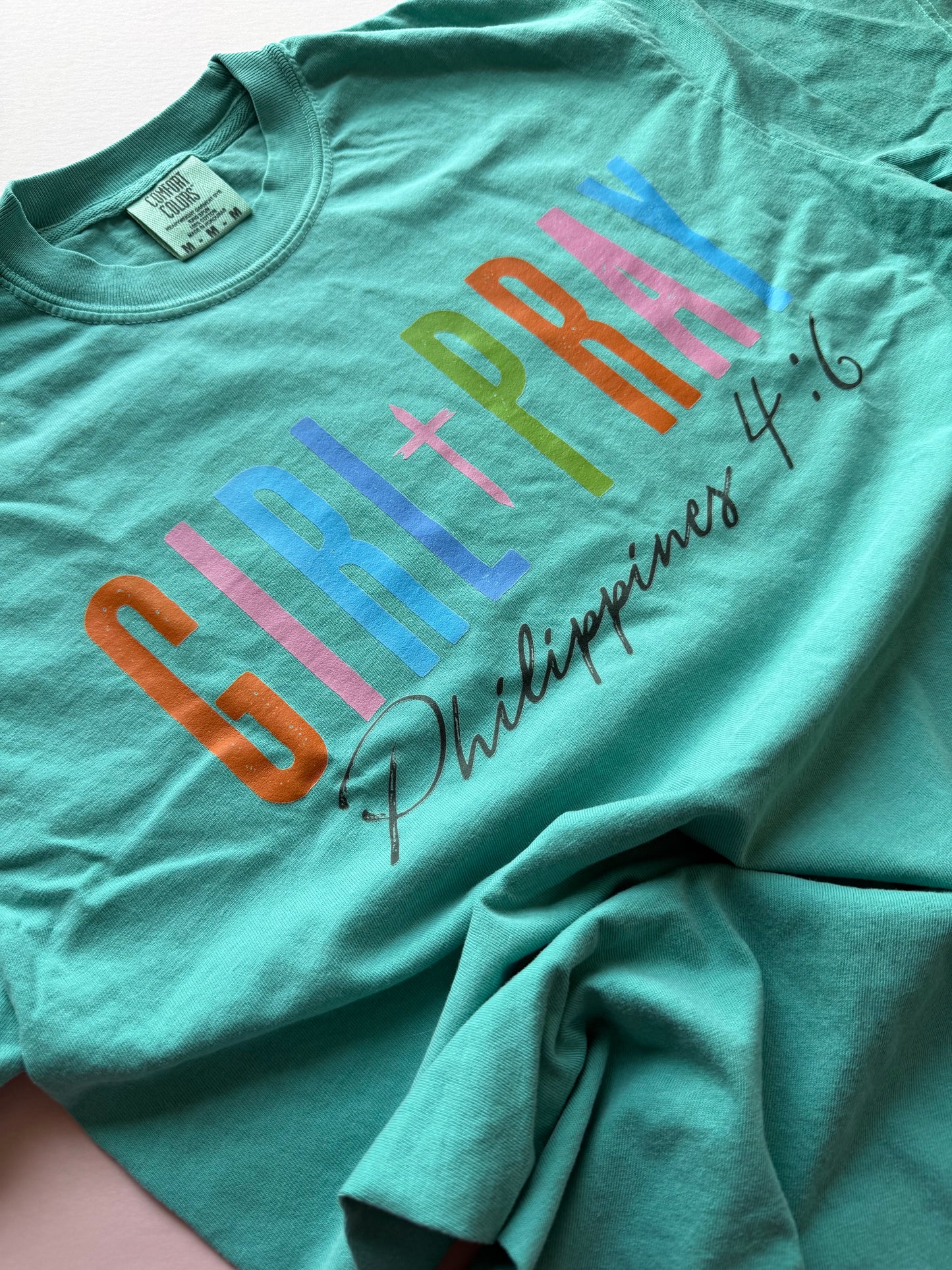 Girl pray t-shirt