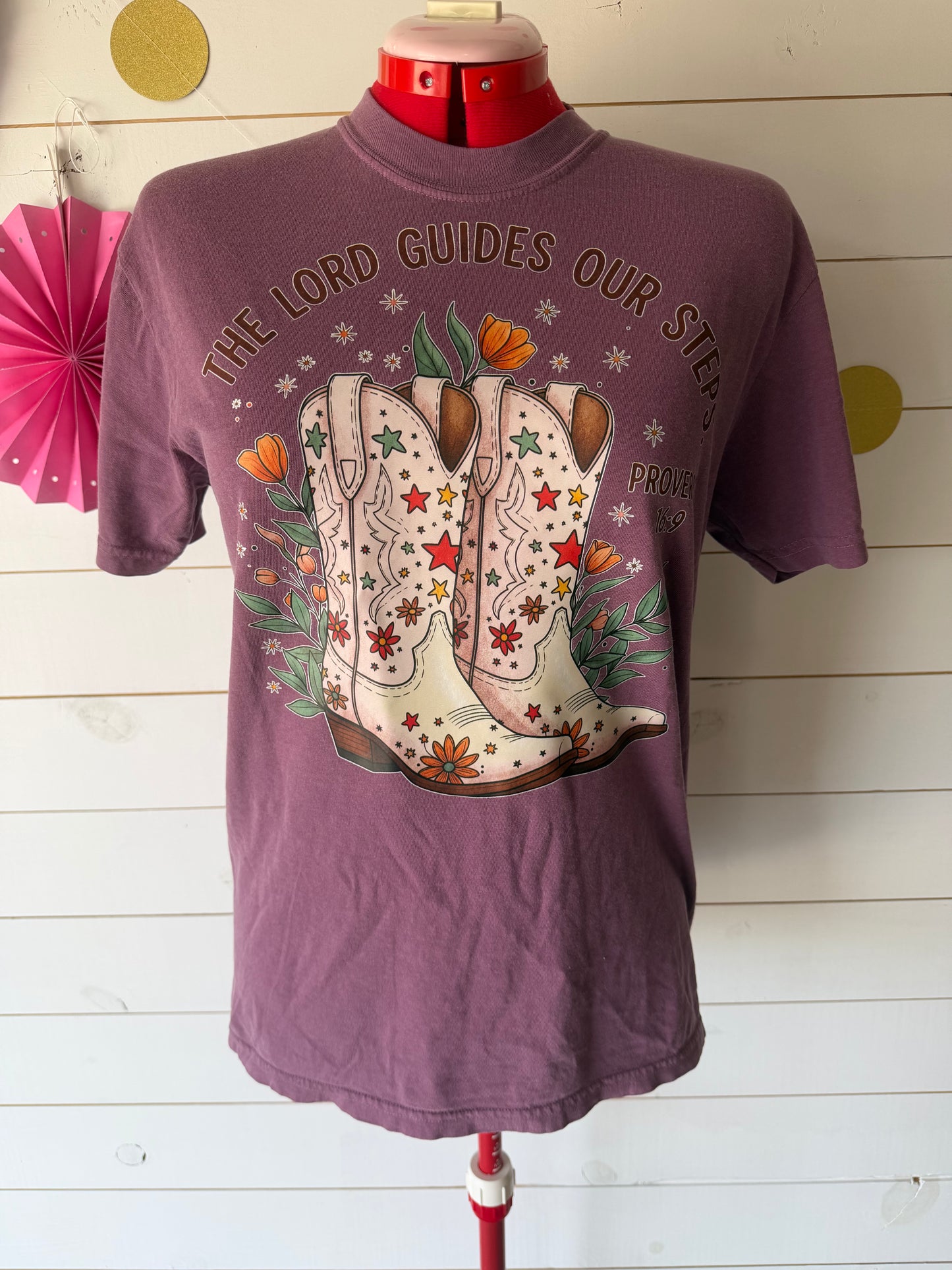 Comfort Colors Cowgirl T-Shirt Proverbs 16:9