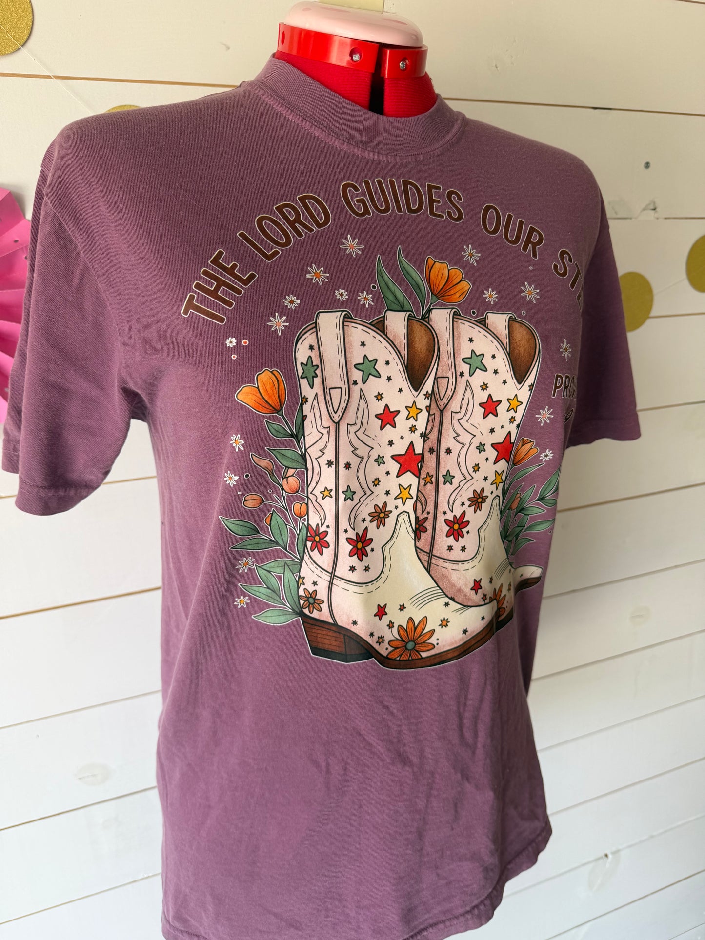 Comfort Colors Cowgirl T-Shirt Proverbs 16:9