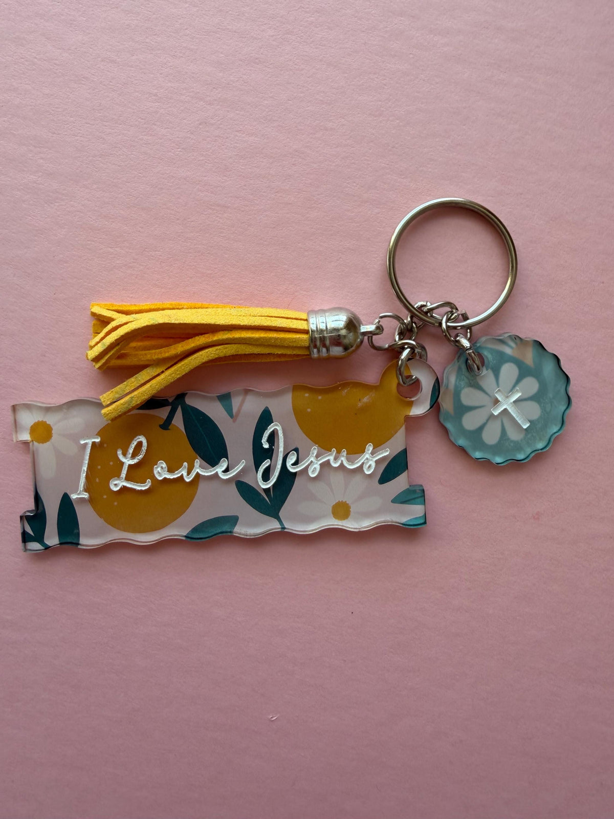 Hair Tie Holder Keychain, 3.5 x 1 Inch Retro Fruit Bag Charm